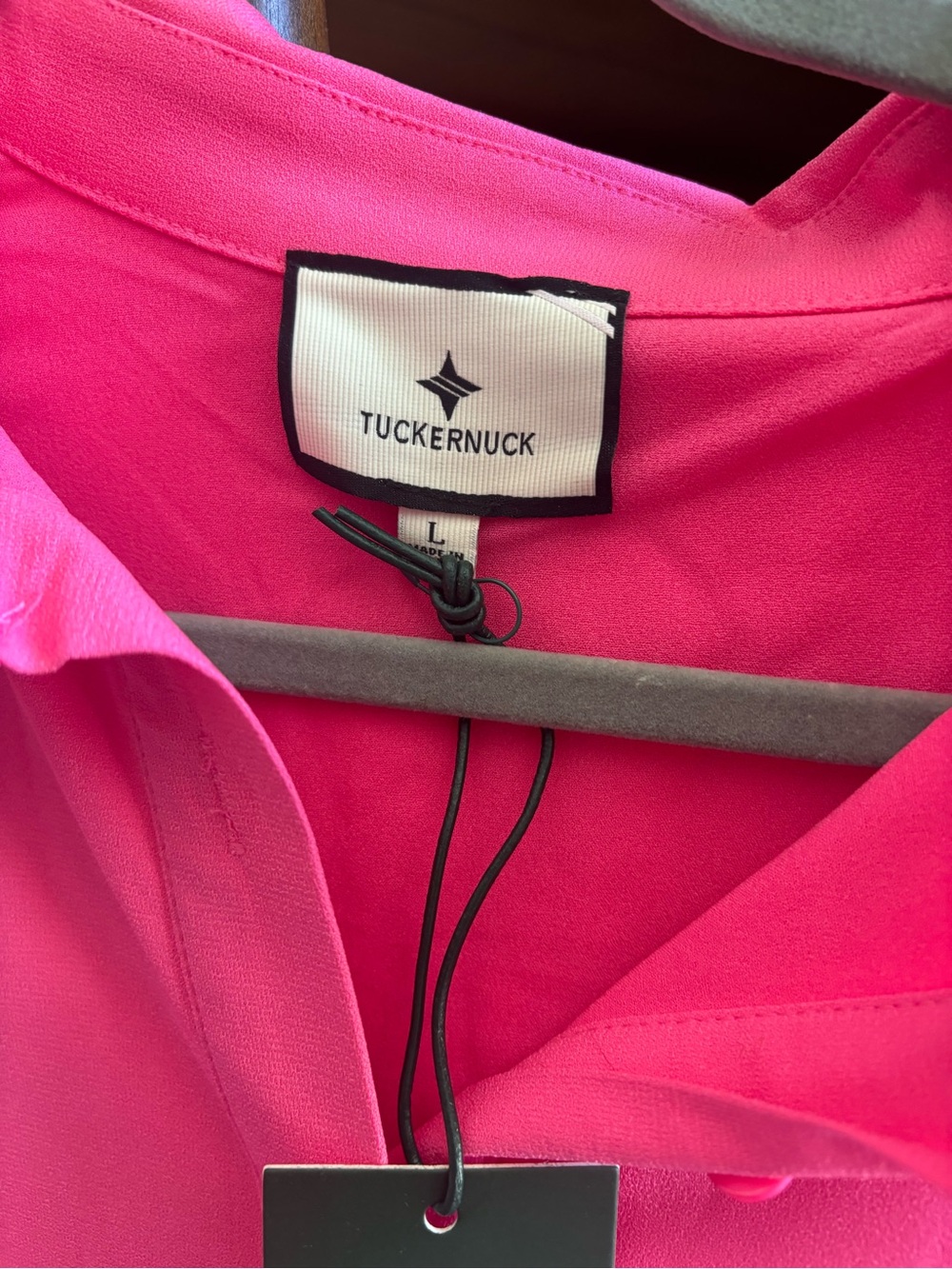 Tuckernuck Hot Pink Crepe Callahan Dress Size Large BNWT - Picture 3 of 5
